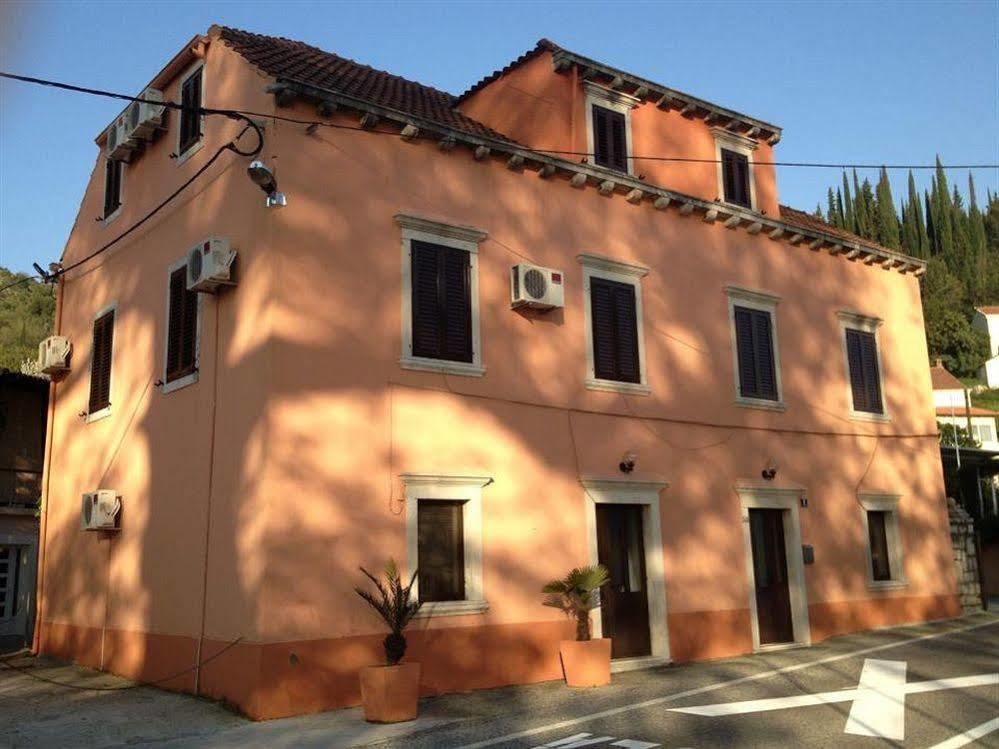 Rooms Mozara Тръстено Екстериор снимка