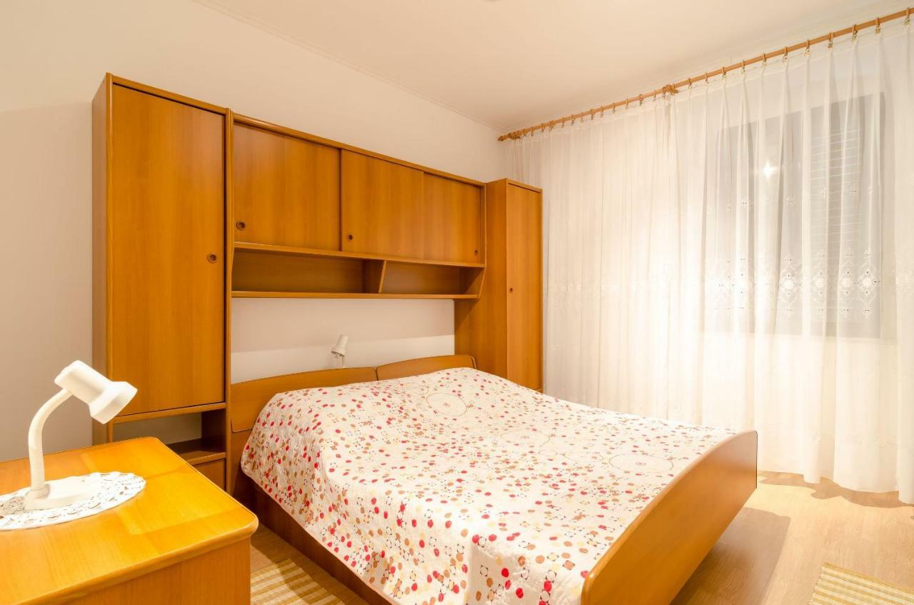 Rooms Mozara Тръстено Екстериор снимка